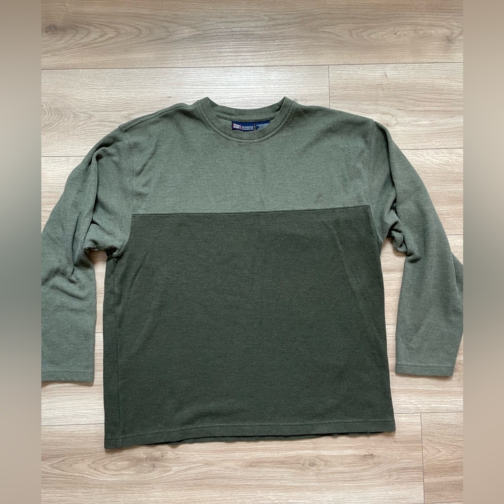 90’s Two-Tone Green Long Sleeve Shirt